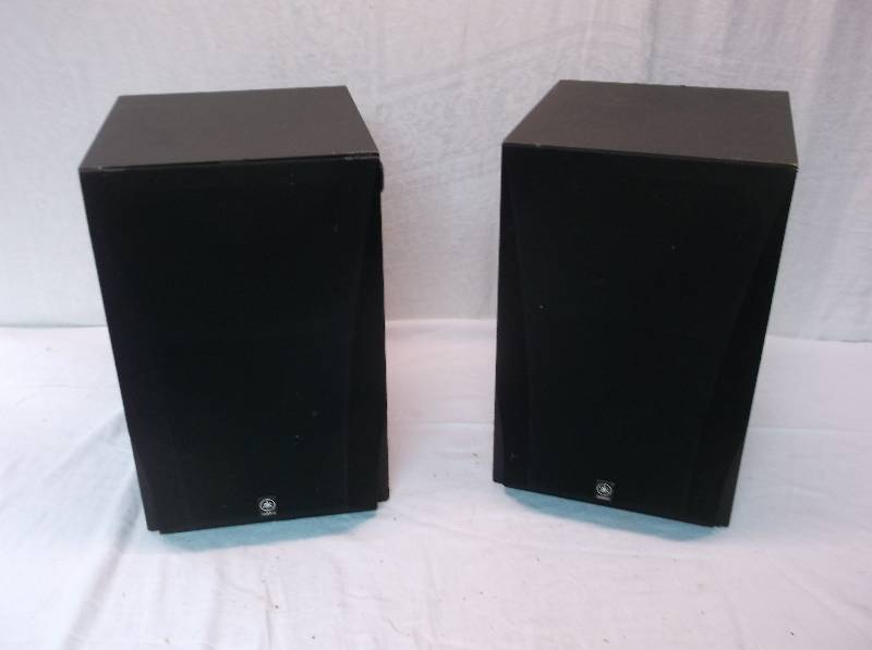Yamaha Speakers