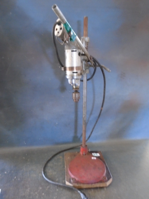 lot 29 image: Drill Press