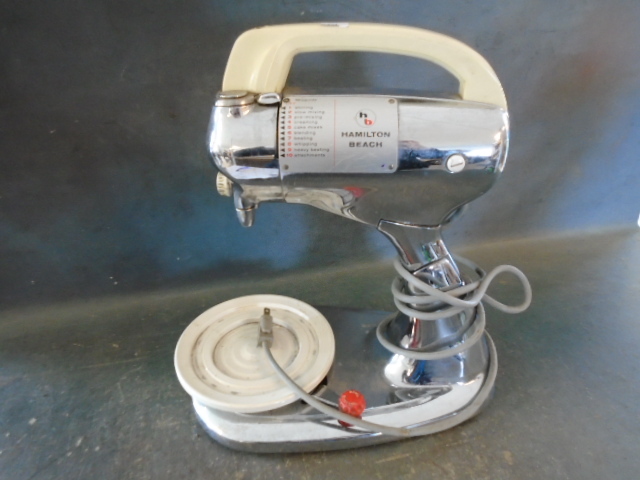 lot 32 image: Vintage Hamilton Beach Stand Mixer