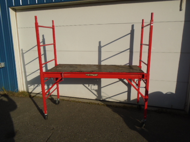 lot 1 image: Scaffolding