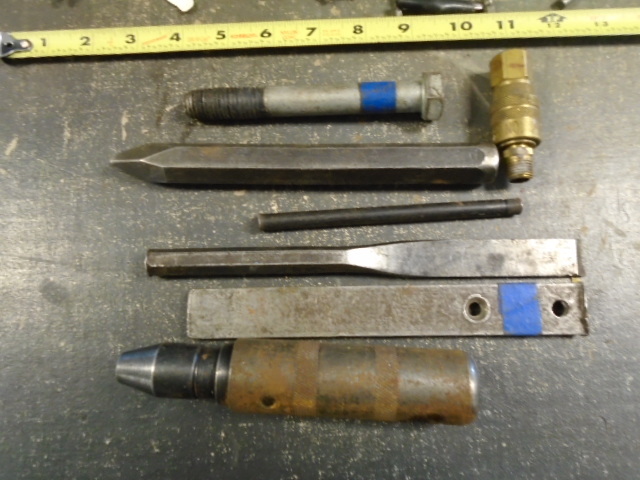 lot 100 image: Miscellaneous Assorted Tools