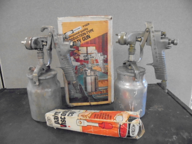 lot 112 image: Vintage Craftsman Spray Guns