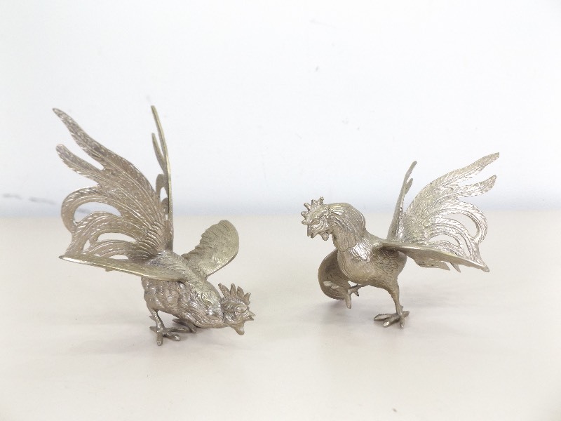 lot 10 image: 2 Silver Plated RoosterCock Fighting Metal Figures
