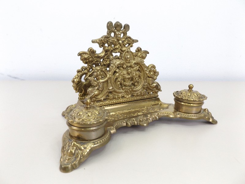 lot 22 image: Antique Brass Double Inkwell and Letter Holder