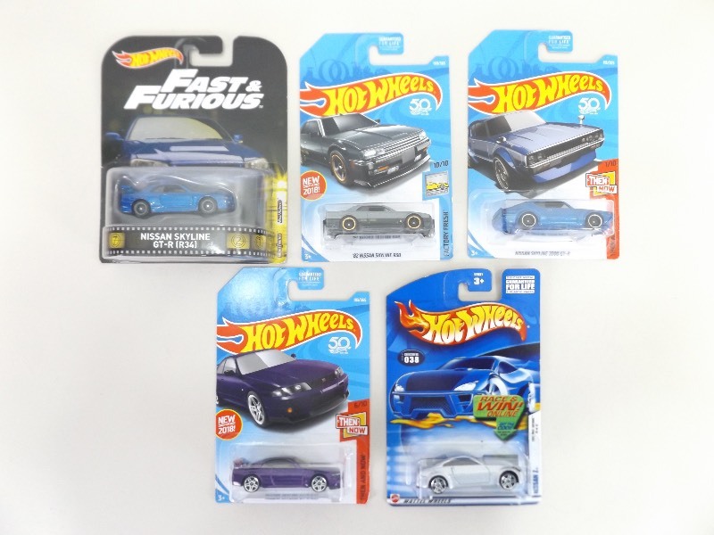 lot 47 image: 5 New Hot Wheels Nissan Skylines