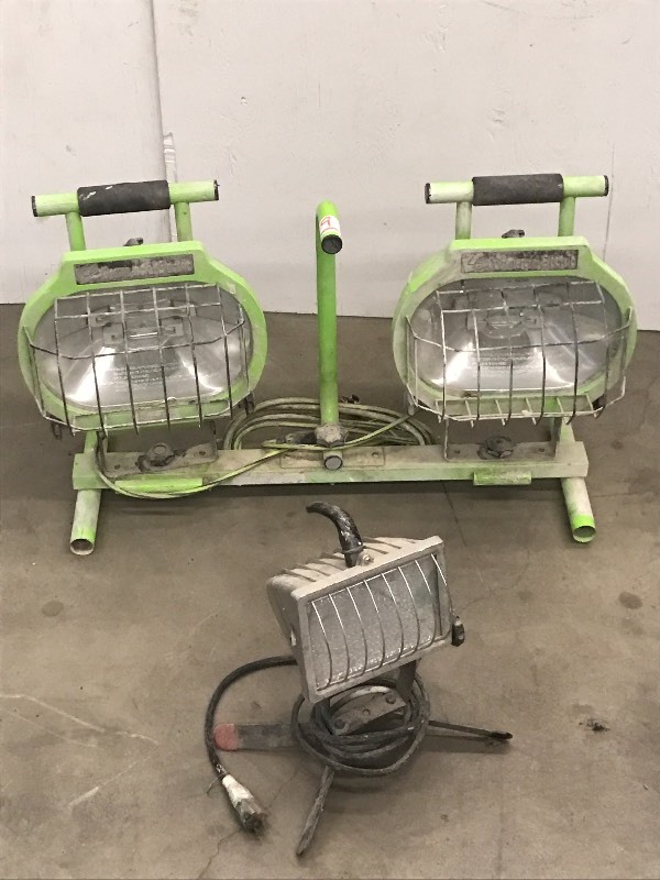 lot 9 image: (2) Halogen Work Lights