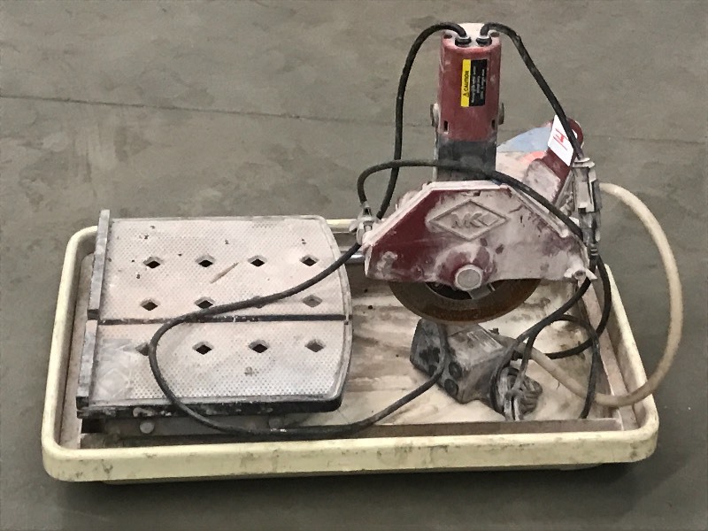 lot 14 image: MK Tile Saw