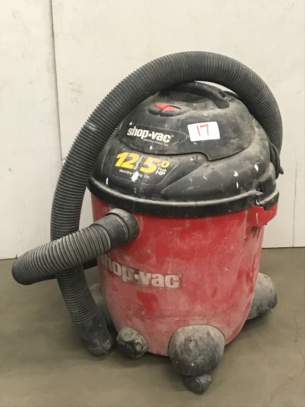 lot 17 image: Shop-Vac WetDry Vac