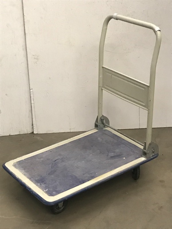 lot 19 image: Commercial Folding Warehouse Cart