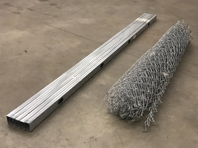 lot 45 image: (5) Steel Studs & Roll Of Chain Link Fencing