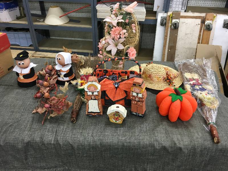 Thanksgiving Home Holiday Decor