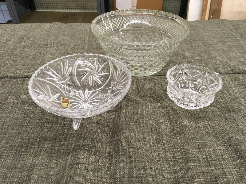 Mixed Lot Of Glassware