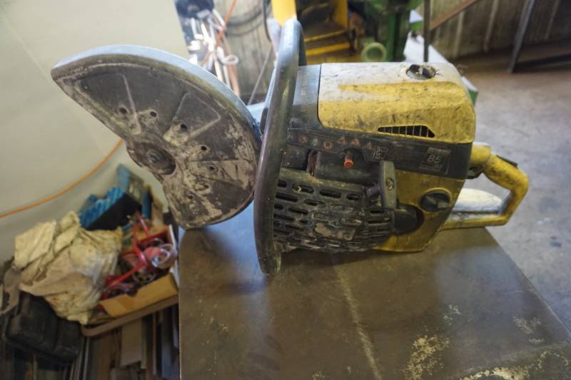 lot 5 image: Wacker Model BTS 1035 L3 Commercial Concrete Cut Off Saw