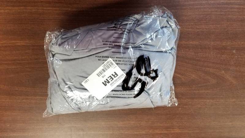 lot 85 image: AX Paris Womens Cross-Over Bardot Bodycon Dress - Silver 8