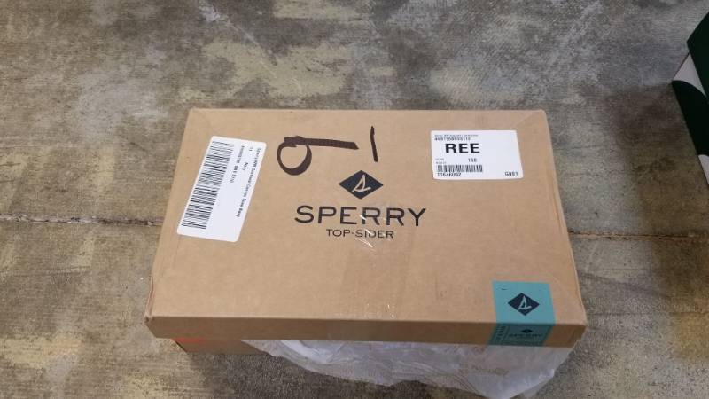 lot 9 image: Sperry Womens Seacoast Canvas Sneaker - Navy 11