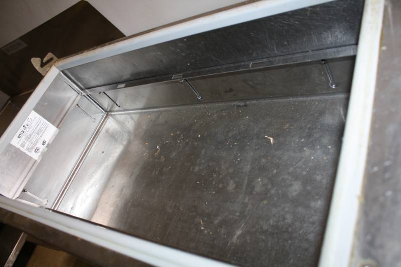 &nbspSilver King Countertop Stainless Steel Prep Station - Model&nbsp SKPS-8 - 115 Volts - 2.17 Amps -48 x 16.5 x 9.5 - ETL Listed (NSF Equivalent) -3 Runs Cools