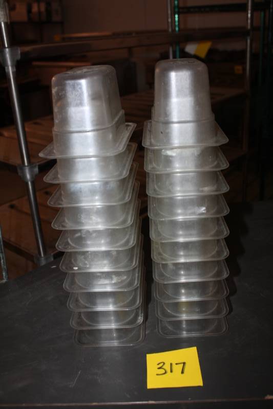 Plastic containers