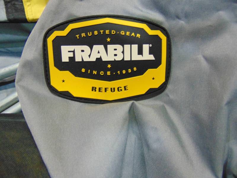 lot 32 image: Frabill Portable Fish House
