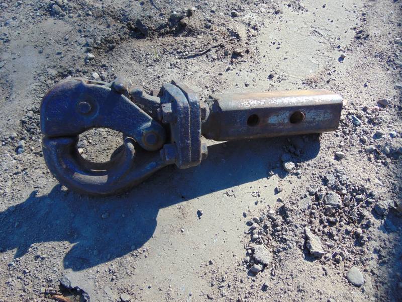 lot 64 image: Pintle Hitch