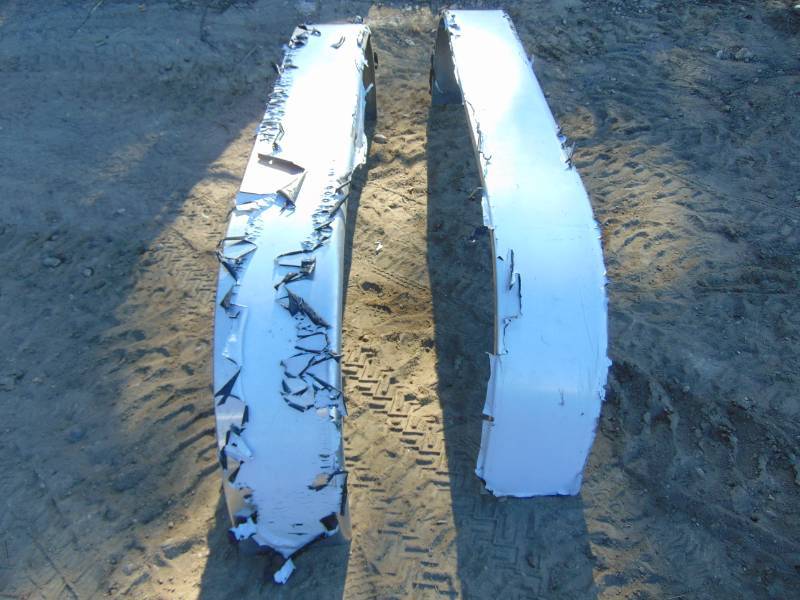 lot 70 image: (2) Trailer Fenders
