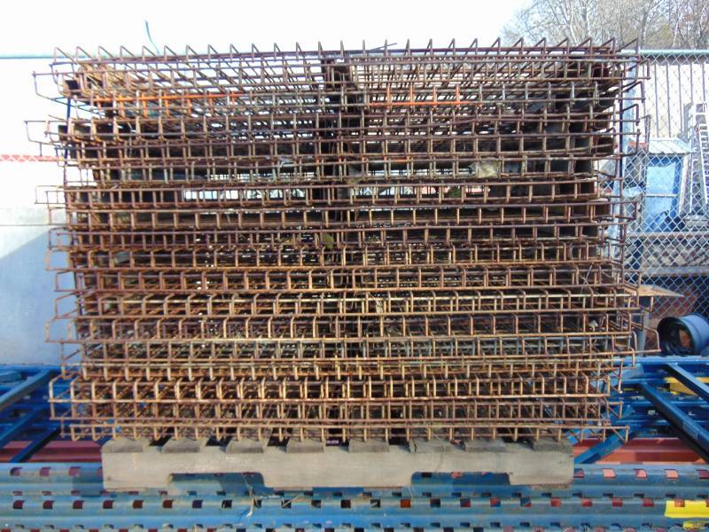 lot 100 image: Pallet Racking