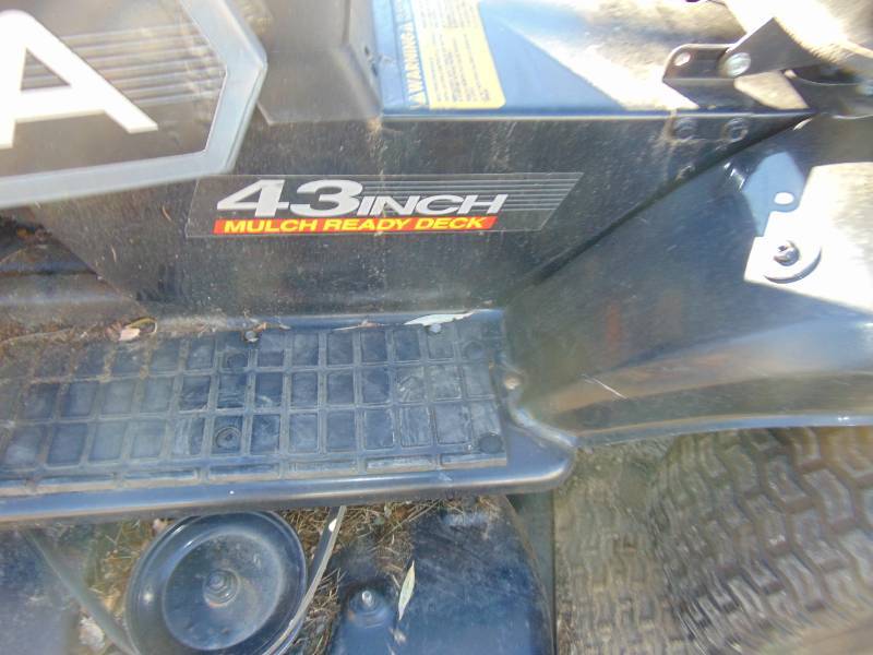 lot 103 image: Noma Lawn Mower