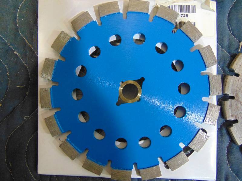 lot 115 image: (2) Diamond Blades
