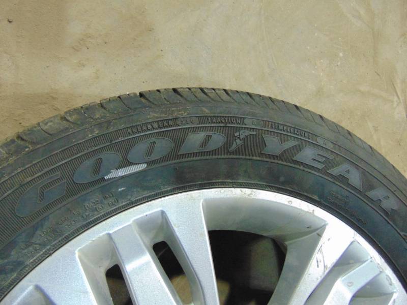 lot 131 image: Goodyear Tire and Ford Rim