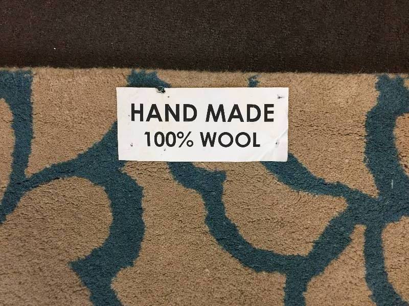 New Decorator Area Rug 100% Wool 49 x 24