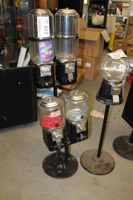Beaver 4-Head Gumball Dispenser