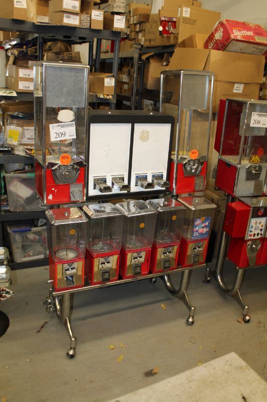 Eagle 9-Head $.50$.25 Bulk Candy & Sticker Dispenser