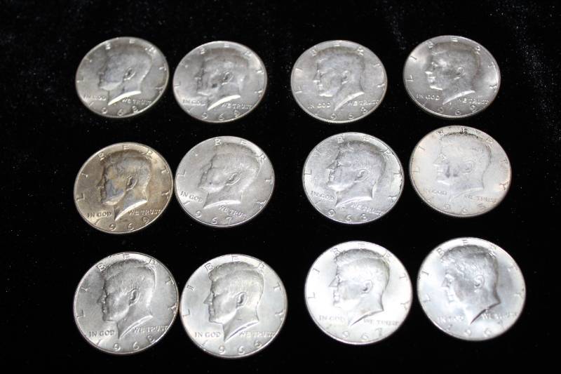 lot 267 image: Lot of (10) 1965 - 1969 Kennedy Half Dollars
