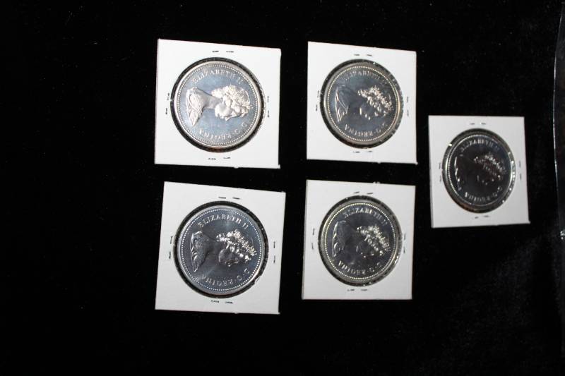 lot 225 image: Lot of (5) 197x Canadian Silver dollars