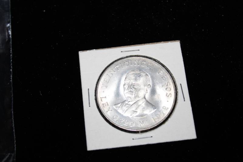 lot 191 image: 1900  Gold Sovereign Victoria Vailed Head Coin