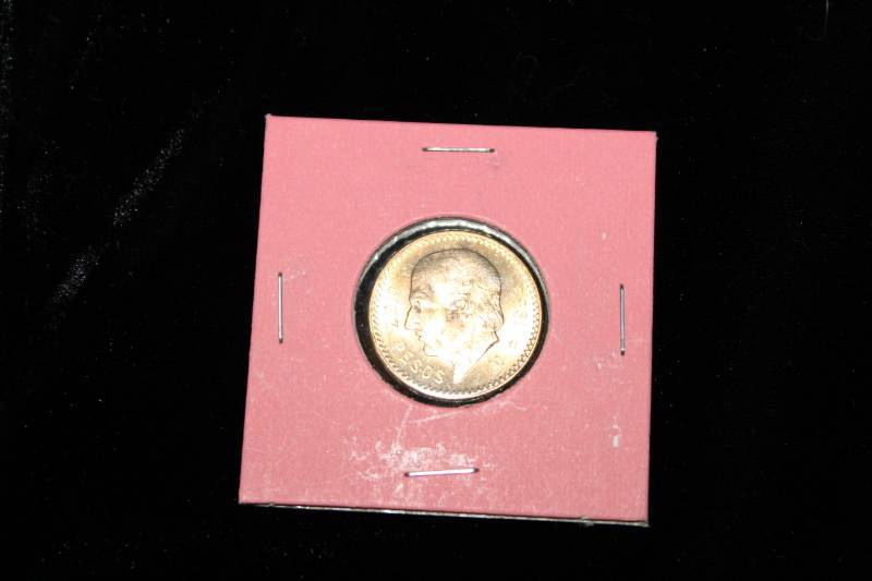 lot 272 image: 1959  Mexico Gold 10 Peso