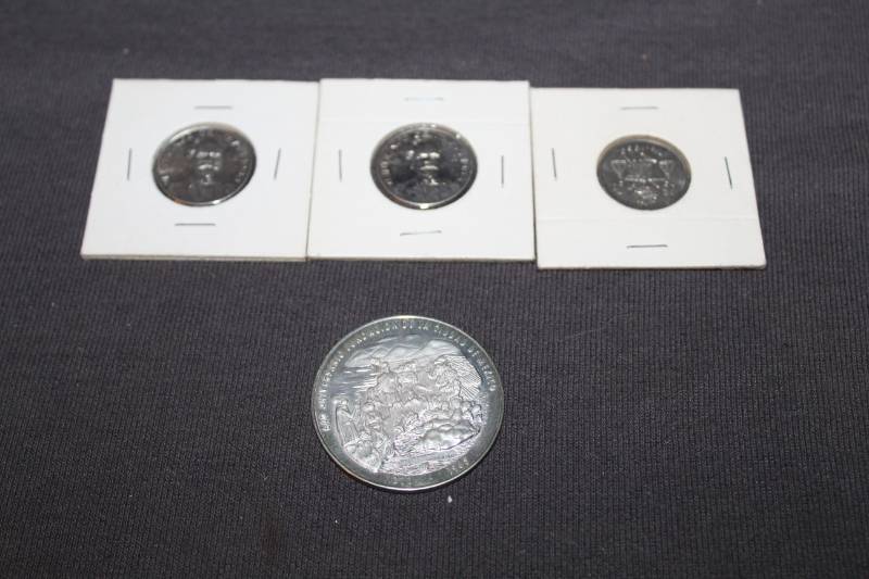 lot 323 image: Lot of (4) Mexican Coins