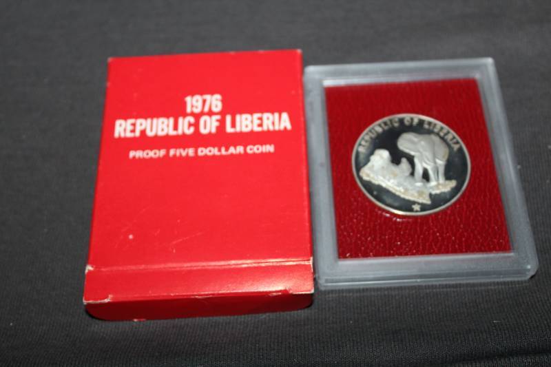lot 321 image: Liberia 5 Dollars, 1976 Rare Silver Proof Only 3,683 Minted Elephant Coin