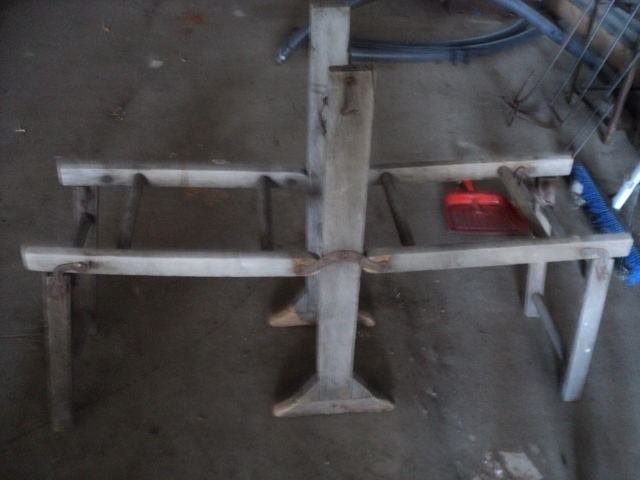 wood wash stand...