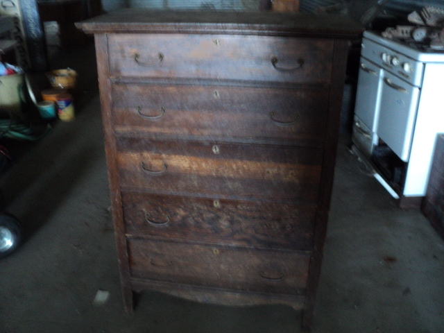 5 drawer oak chest - needs work...
