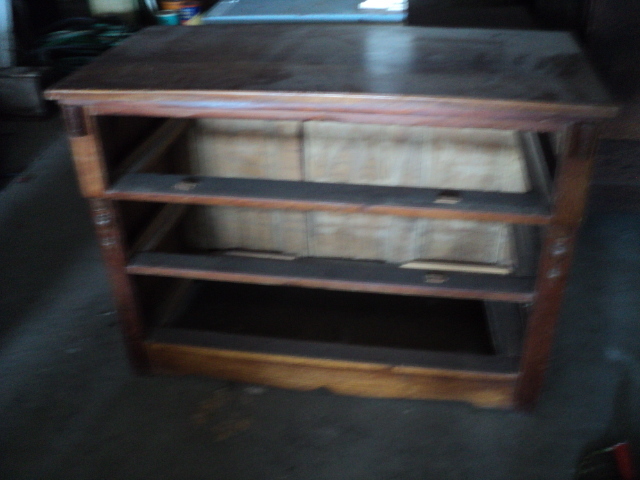 oak dresser shell - 40x19x30...