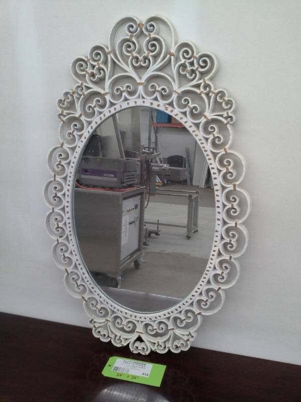 lot 313 image: Ornate Oval Mirror