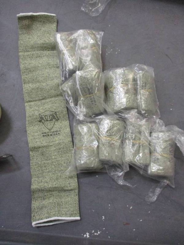 lot 21 image: Green safety sleeve ATA