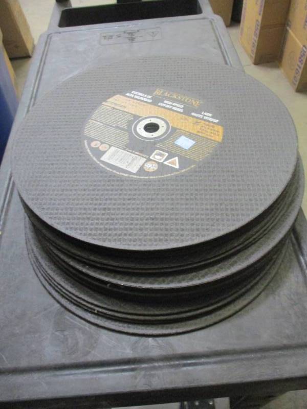 lot 31 image: 14 x 18 x 20mm T1 Blackstone Cutting Wheel