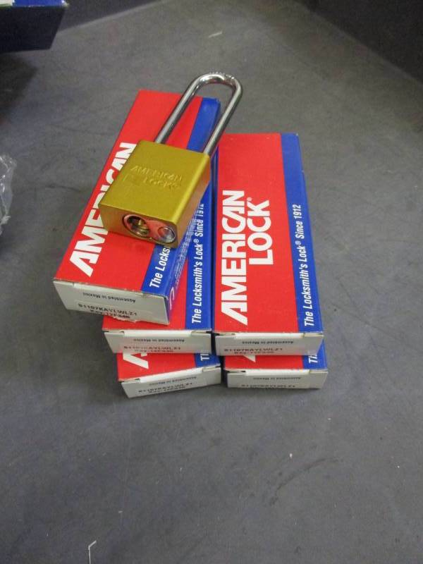 lot 48 image: Padlocks-Keyed Alike