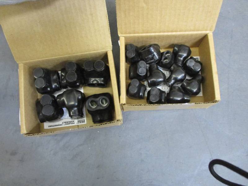 lot 65 image: Polaris wire connectors