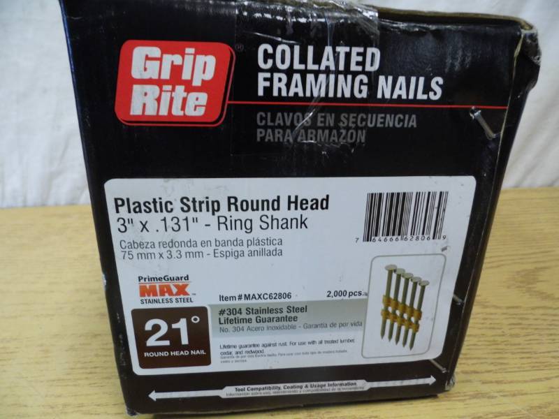 lot 22 image: Grip Tite Plastic Strip Round Head Nails