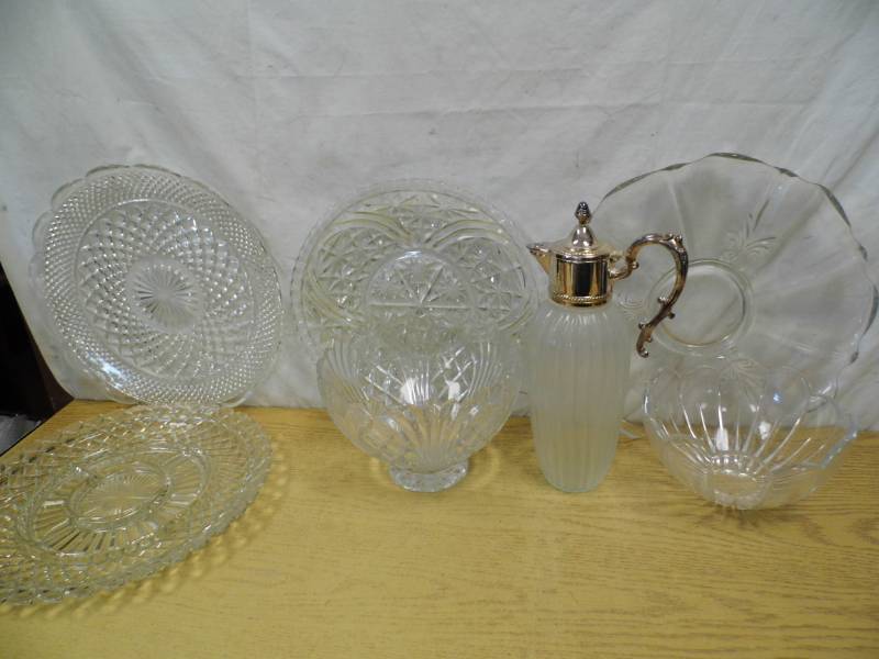 lot 48 image: Glass Platters - Bowls - Pitcher