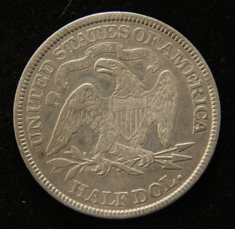 1867 SEATED LIBERTY SILVER HALF DOLLAR BETTER DATE COIN