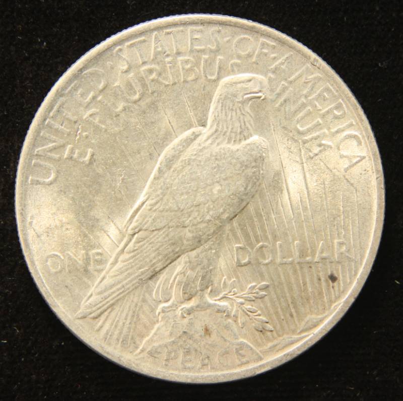 1922 PEACE SILVER DOLLAR AU58