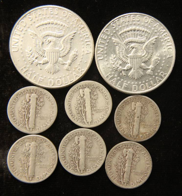 6 COINS 2 KENNEDY 40% SILVER HALVES & 6 MERCURY DIMES
